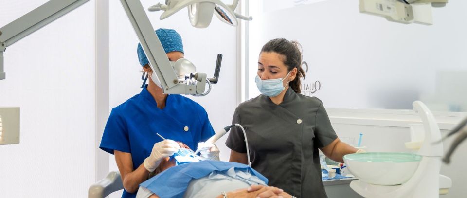 Ácido Hialurónico en Odontología